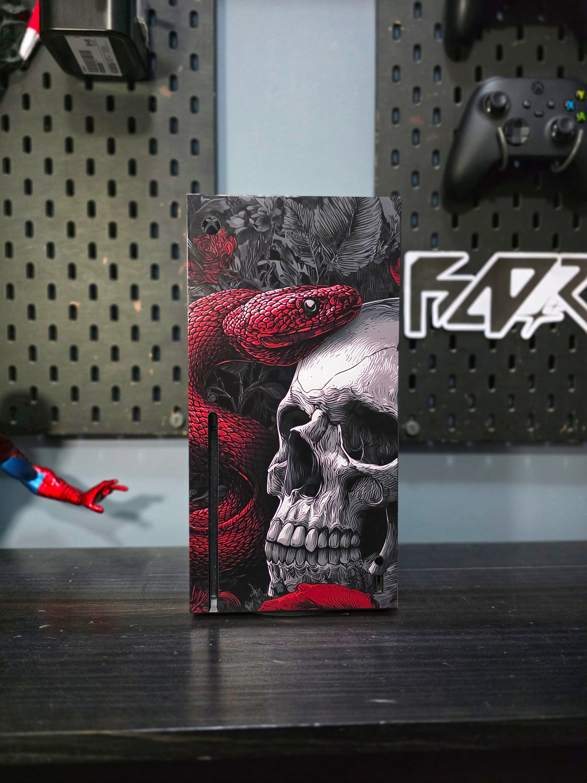 Wrap Xbox Series X Red Snake Skull